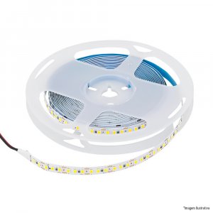 FITA 64 LEDS 24V IP20 6W 8MM 900LU 4000K R 5M (kv)